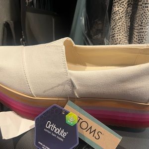 Brand new with tags size 8.5